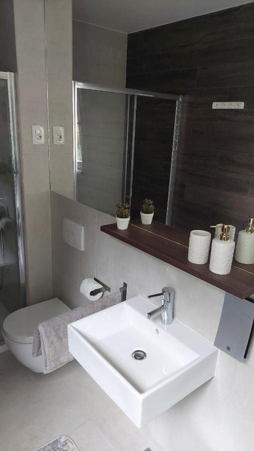 Villa Jolara-Luxury Apartment A8 มีมิตเซ ภายนอก รูปภาพ